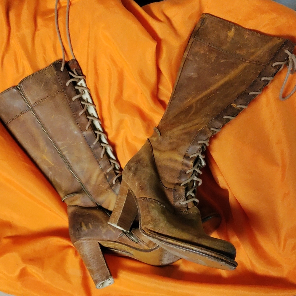 Frye Villager Lace up Boots
